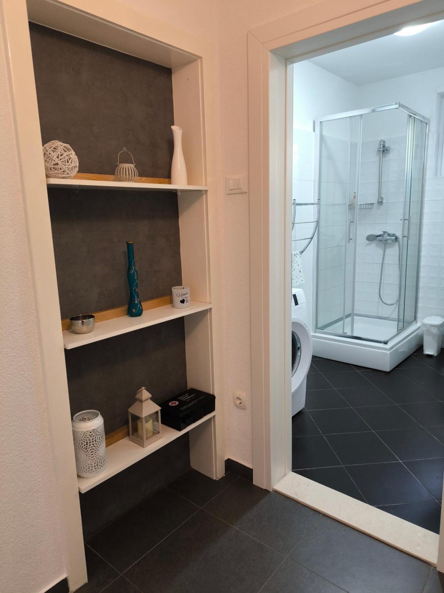 Apartments Lavel Trogir Eksteriør billede